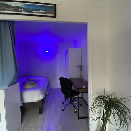 - Valrose - Cosy & Chill Lejlighed *